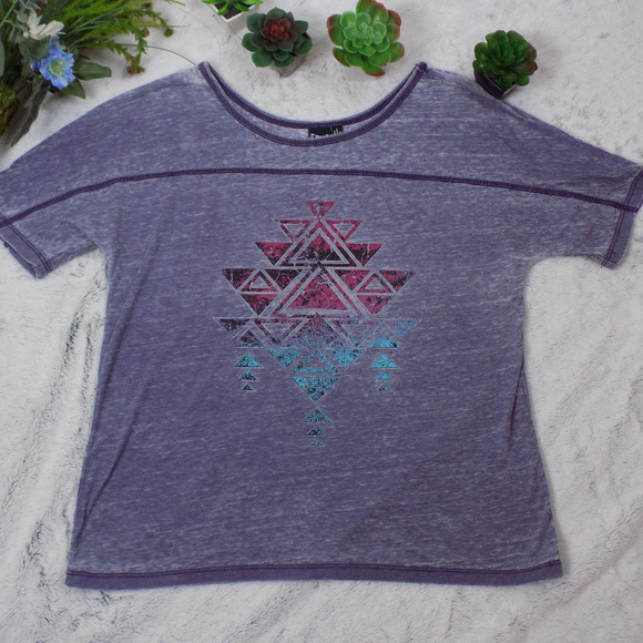 cruel Tops - ❤Cruel purple burnout graphic tee 
Fm